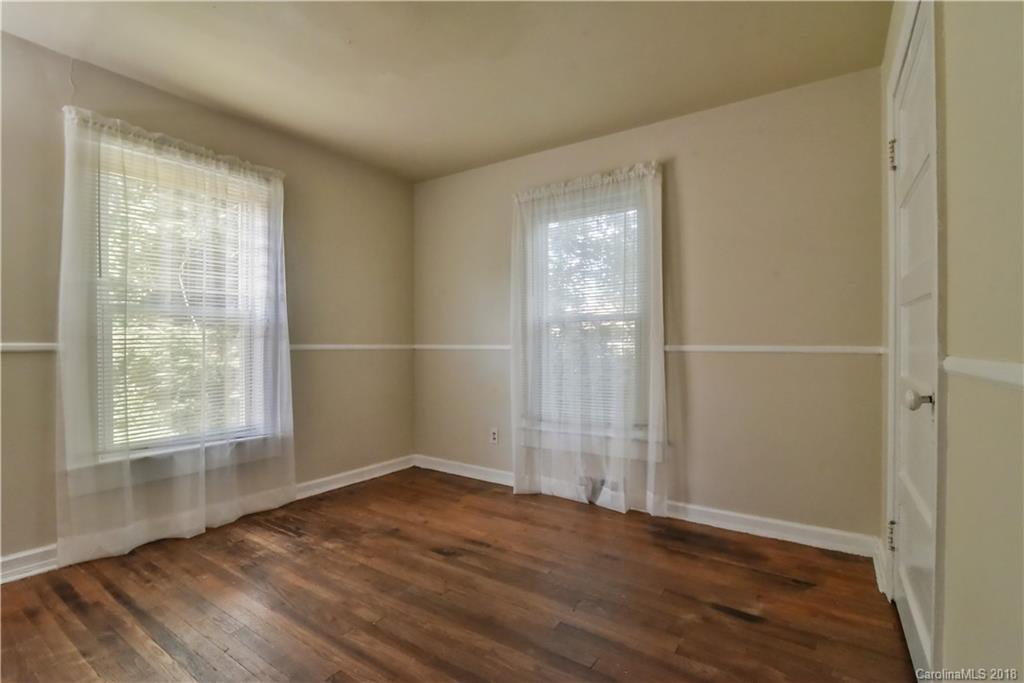 165 Delaware Place Asheville NC 28806