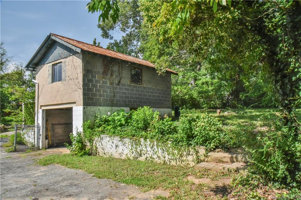 165 Delaware Place Asheville NC 28806