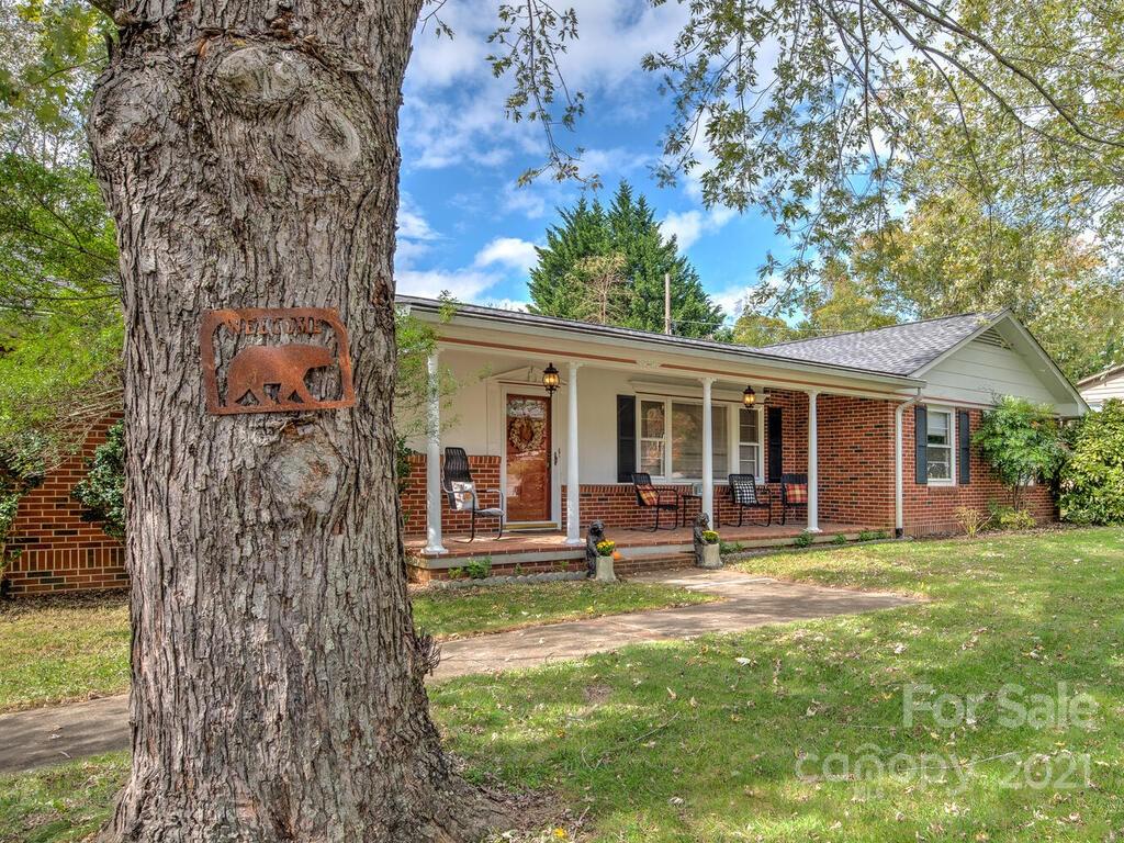 525 Carson Drive Hendersonville NC 28791