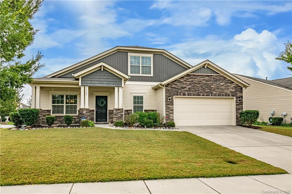 1904 Yellow Daisy Drive Matthews NC 28104