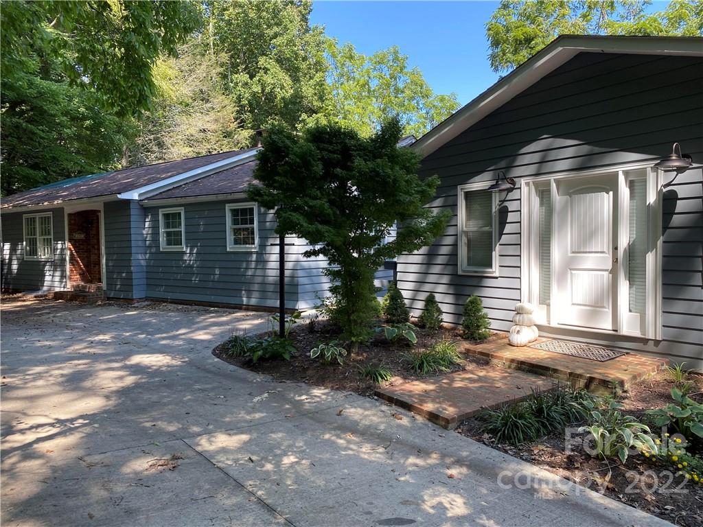 297 Ridge Road Waynesville NC 28786