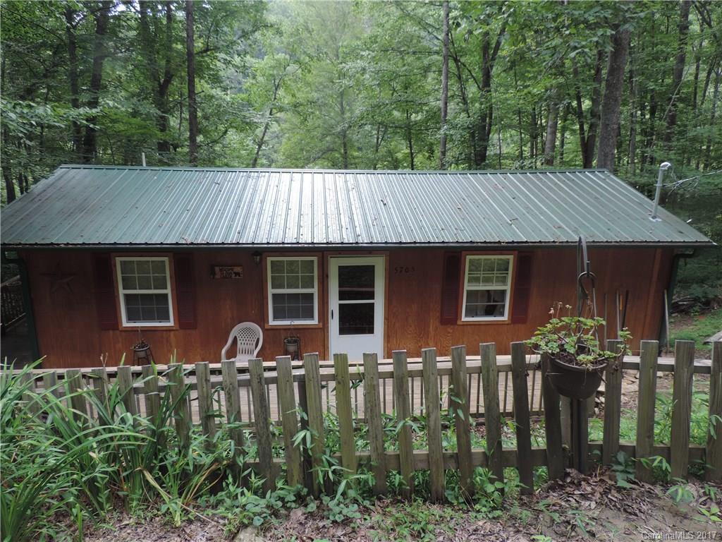 5705 Liner Creek Road Clyde NC 28721