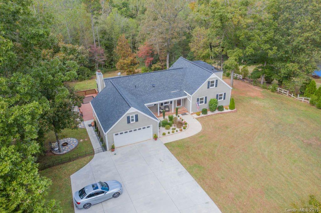 3809 6th Street Ne Hickory NC 28601