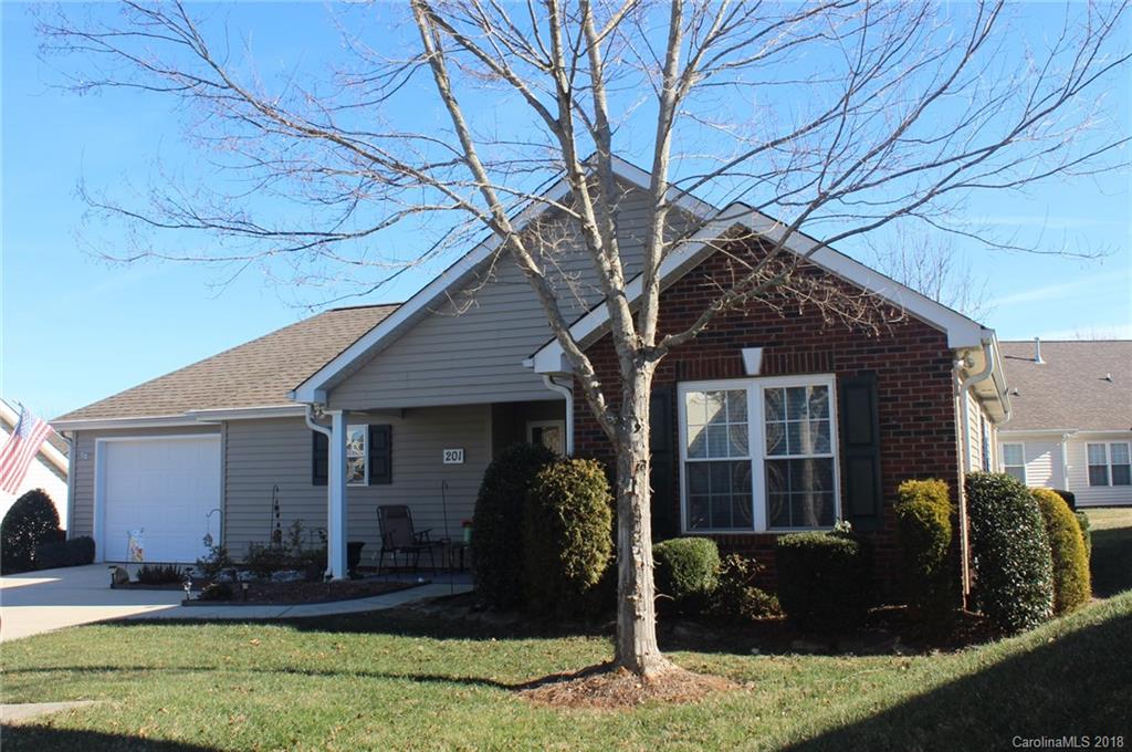 201 Oak Village Parkway Mooresville NC 28117
