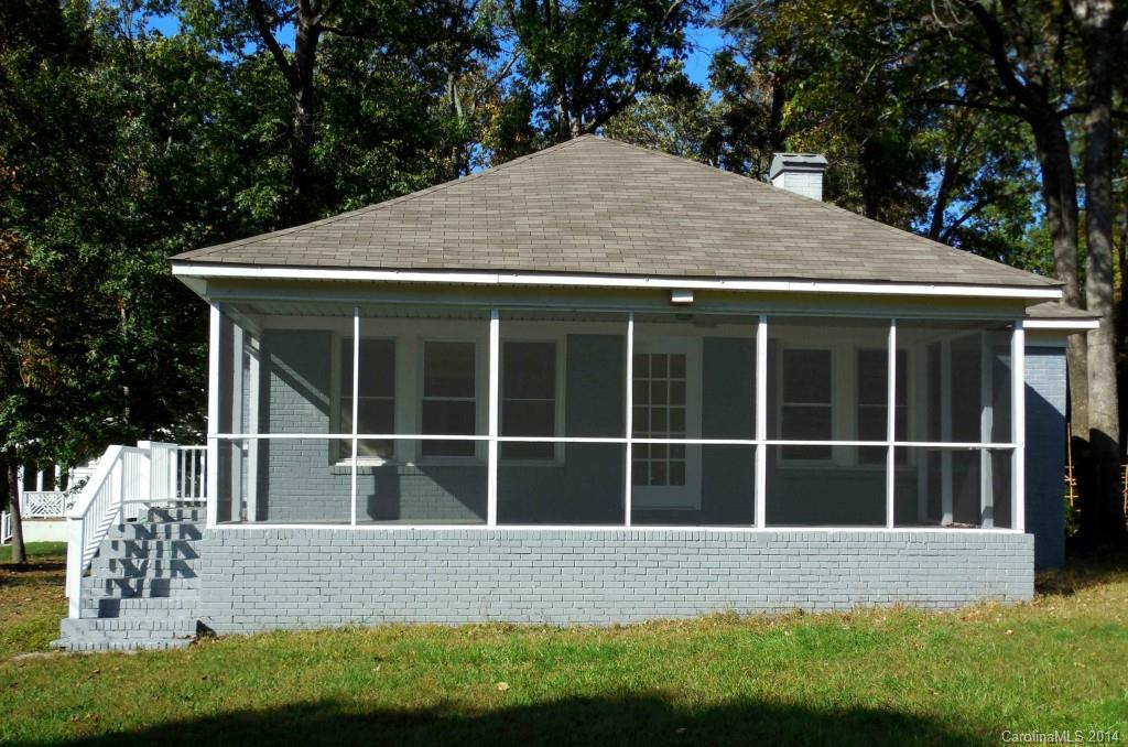 4909 Galax Drive Charlotte NC 28213