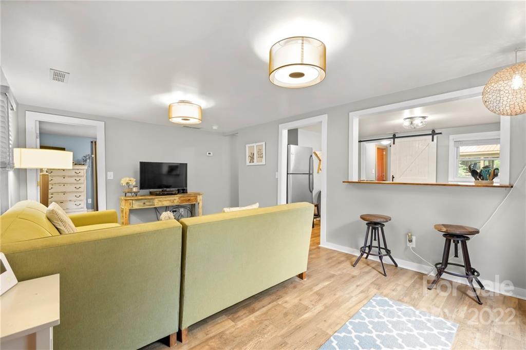 185 Appalachian Way Asheville NC 28806