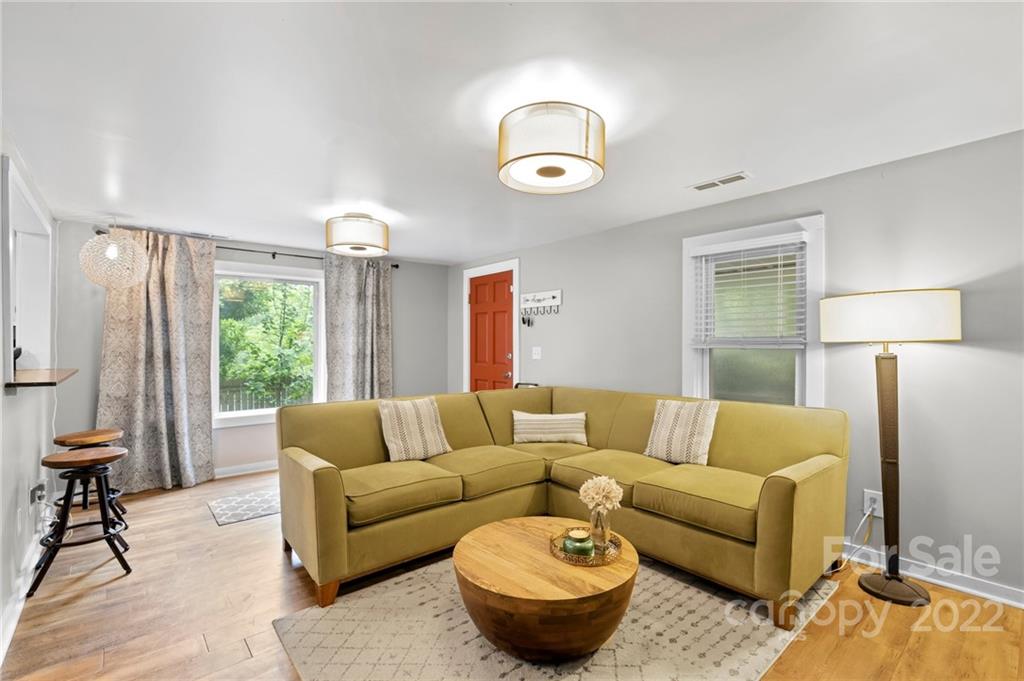 185 Appalachian Way Asheville NC 28806