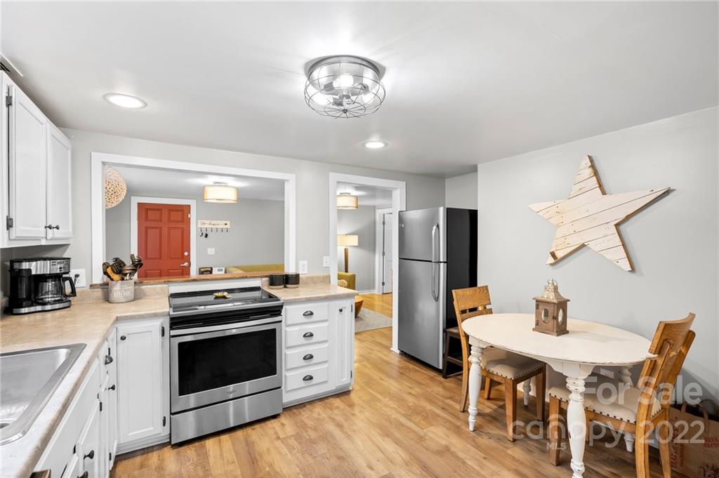 185 Appalachian Way Asheville NC 28806
