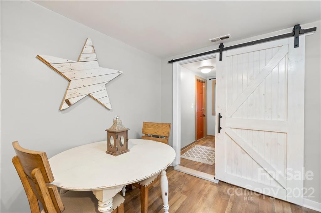 185 Appalachian Way Asheville NC 28806