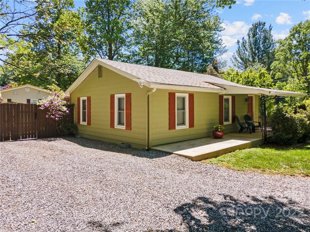 185 Appalachian Way Asheville NC 28806