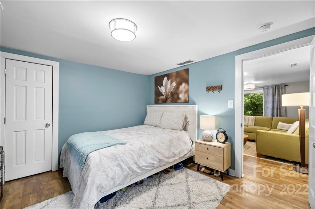 185 Appalachian Way Asheville NC 28806