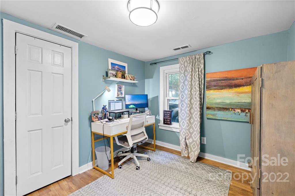 185 Appalachian Way Asheville NC 28806