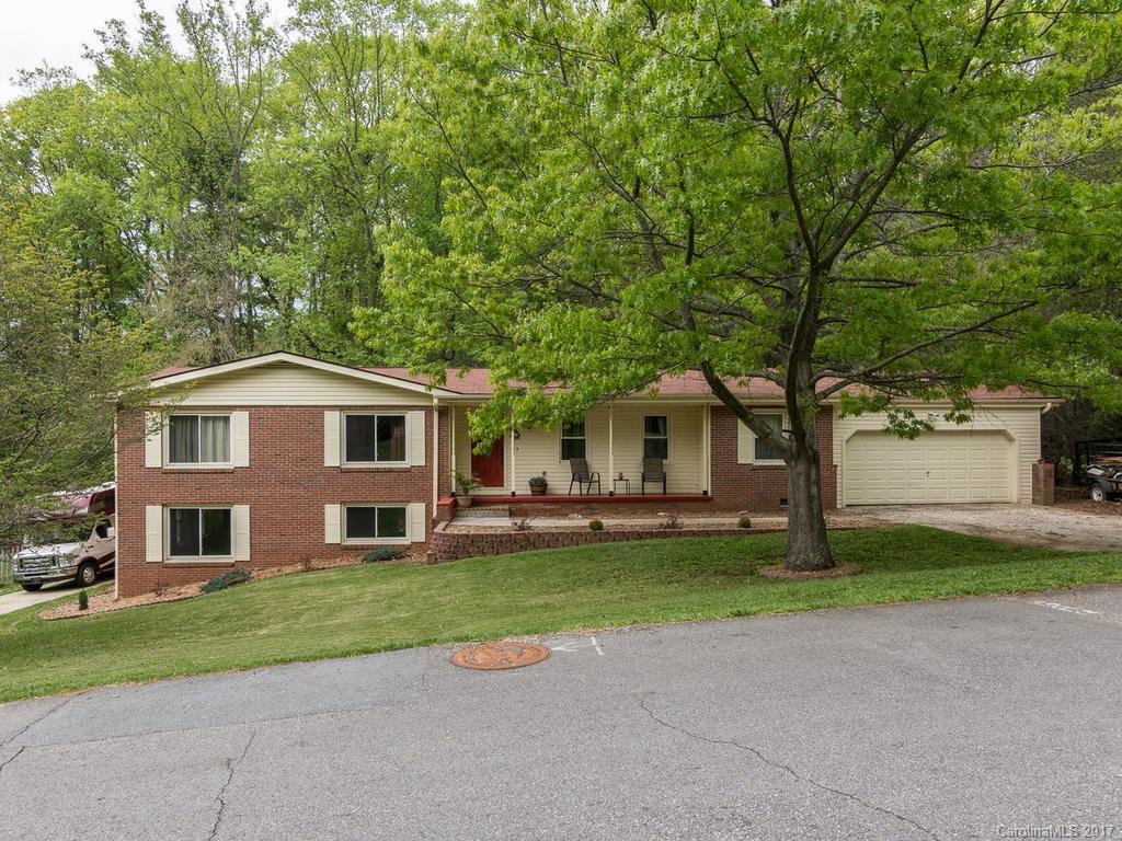 24 Rhododendron Place Asheville NC 28805