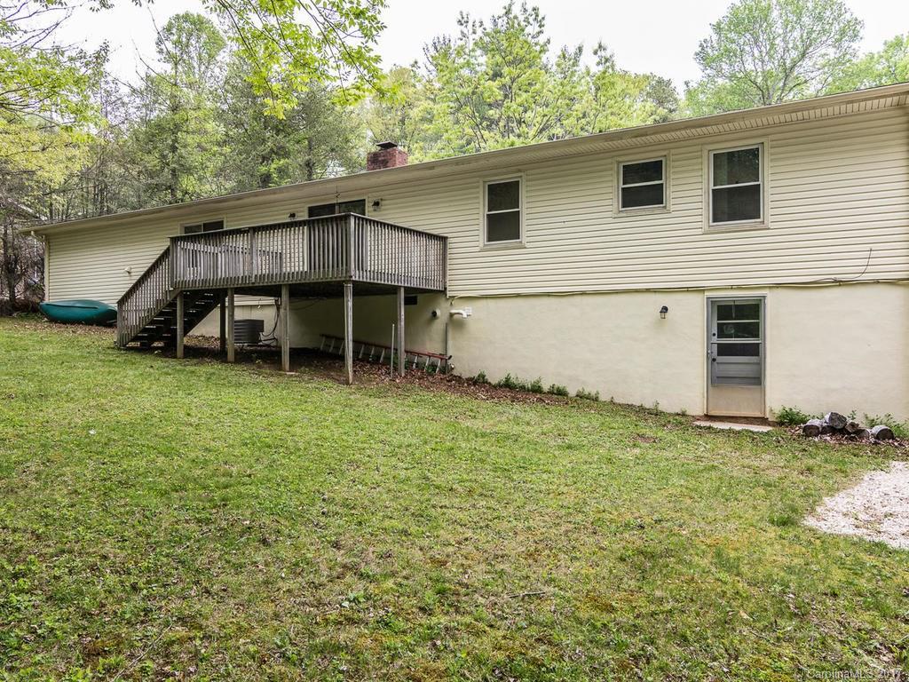 24 Rhododendron Place Asheville NC 28805