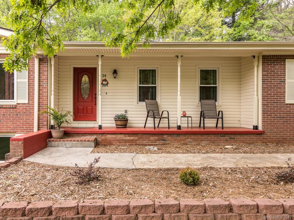 24 Rhododendron Place Asheville NC 28805