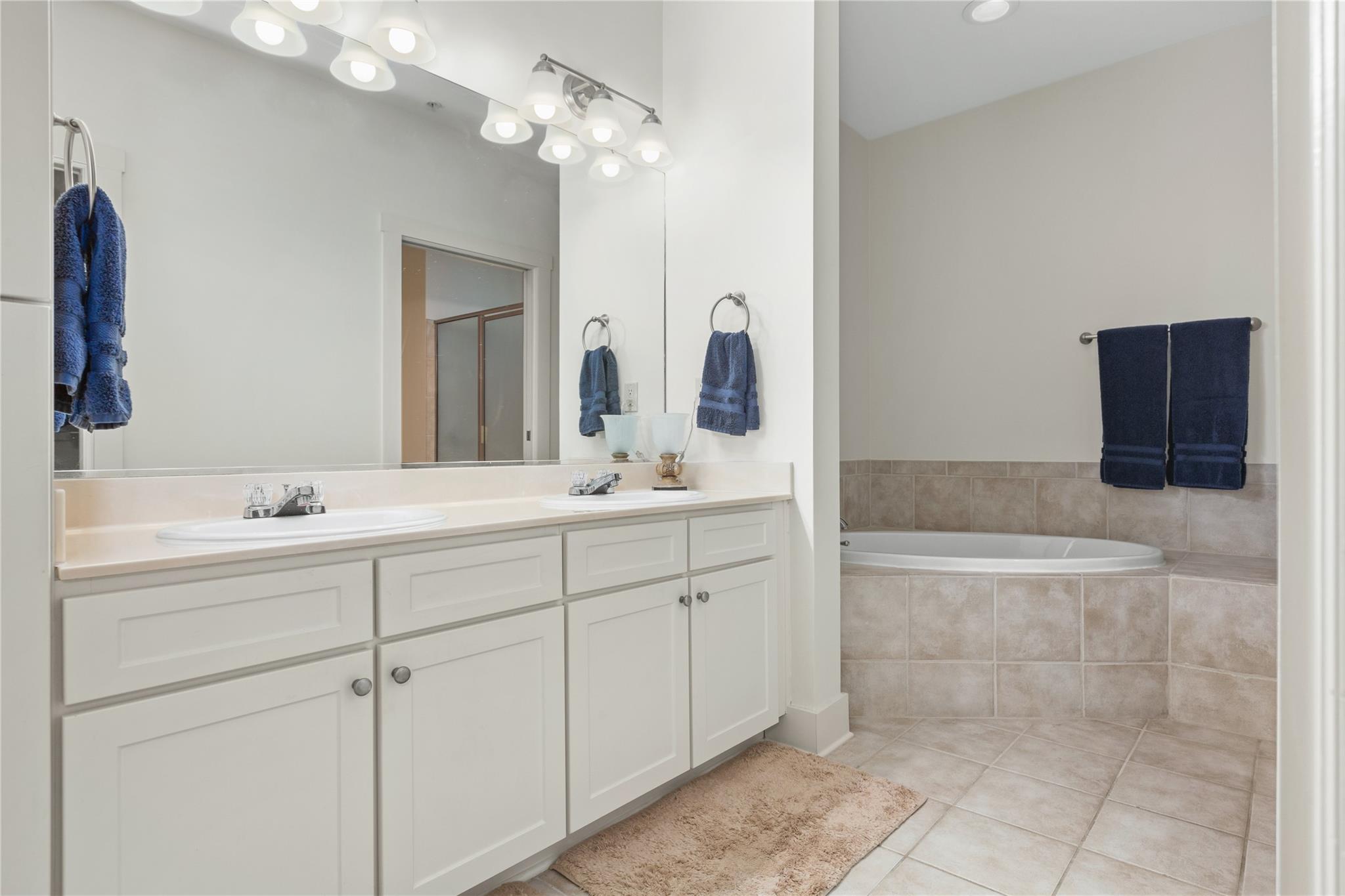 9 Kenilworth Knoll Asheville NC 28805