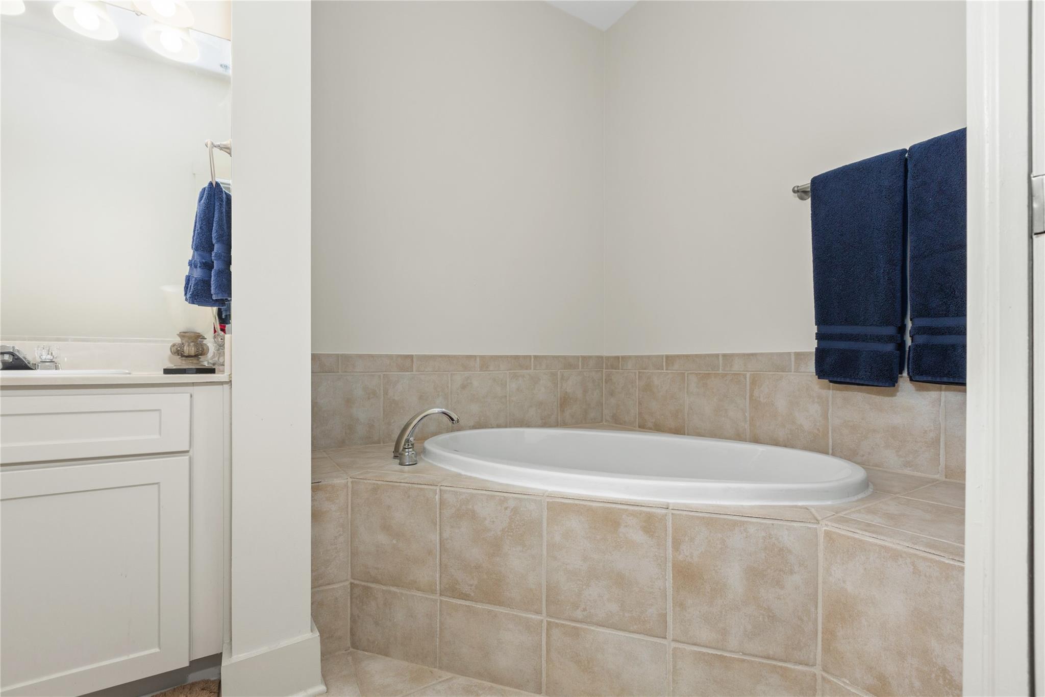 9 Kenilworth Knoll Asheville NC 28805