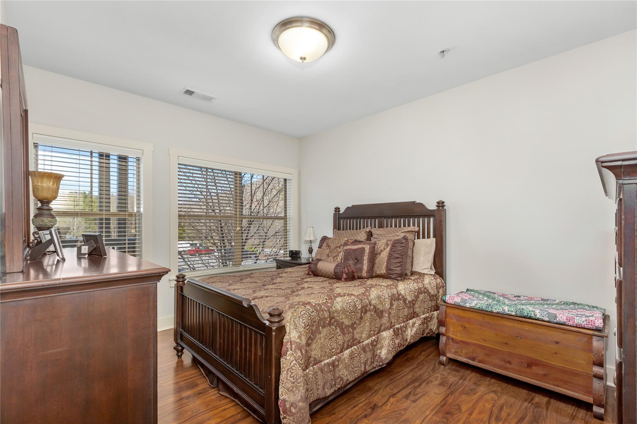 9 Kenilworth Knoll Asheville NC 28805