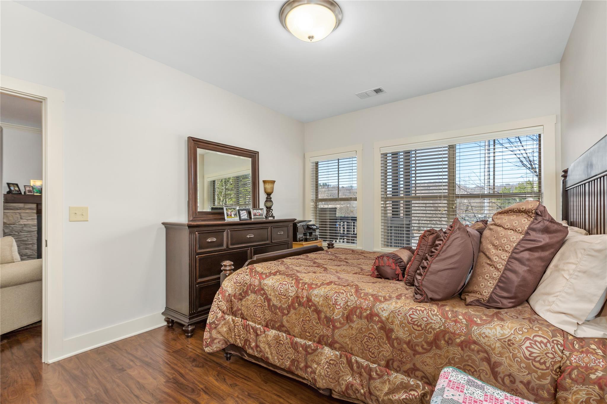 9 Kenilworth Knoll Asheville NC 28805