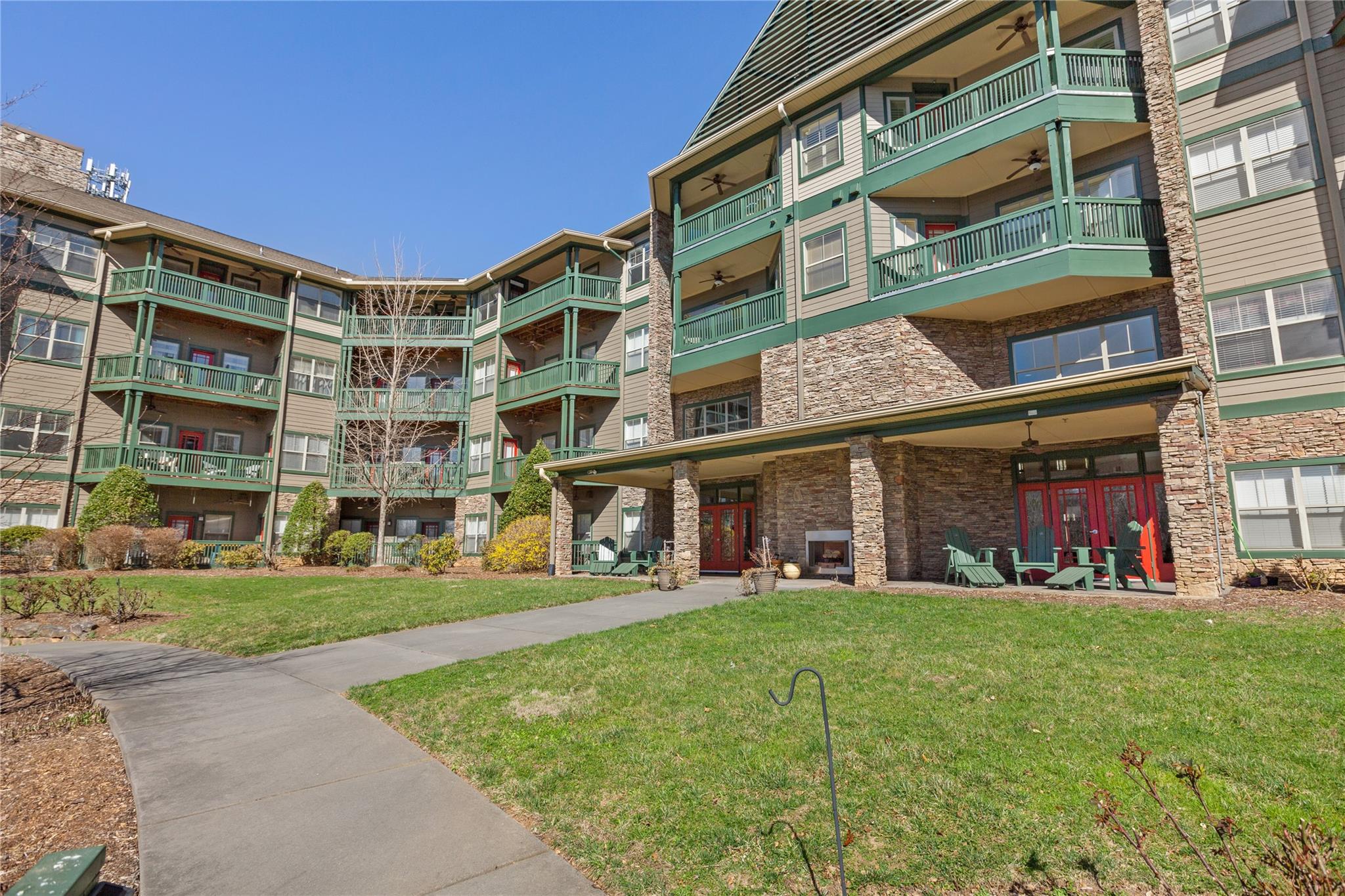 9 Kenilworth Knoll Asheville NC 28805