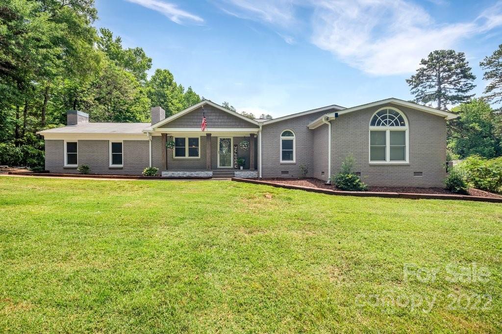 2412 Miranda Road Charlotte NC 28216