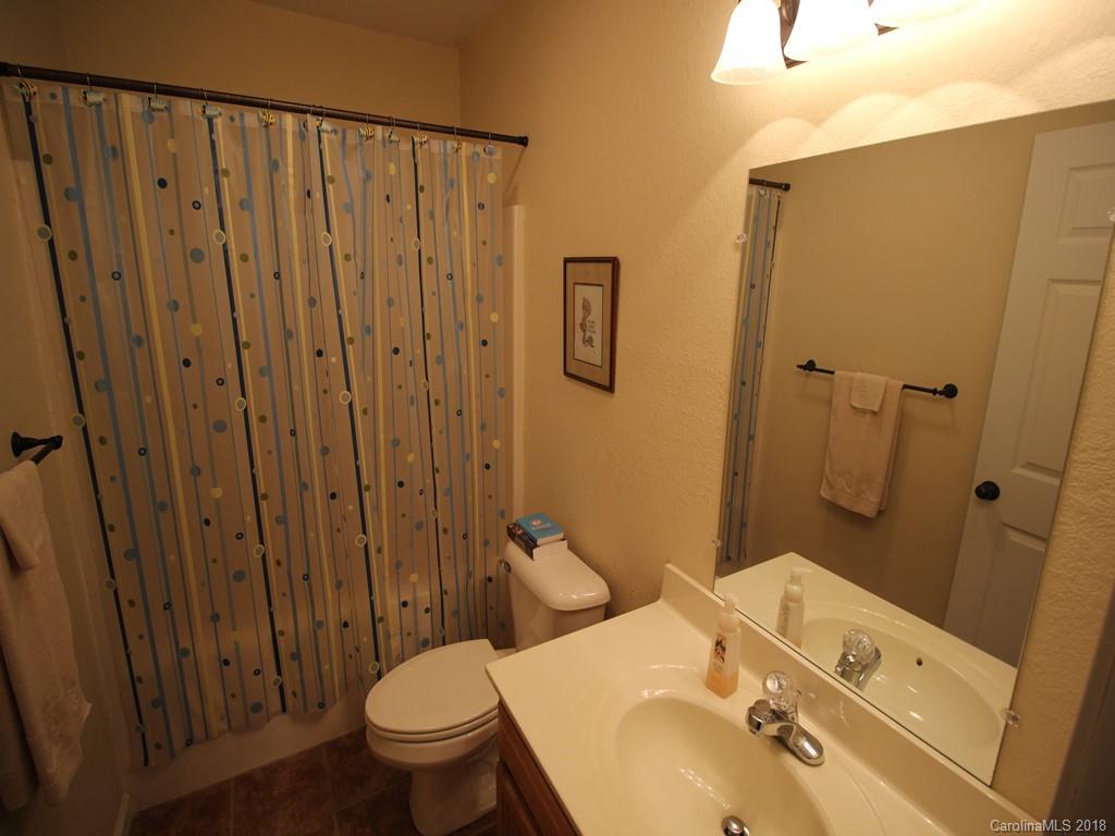 57 South Pinnacle Drive Burnsville NC 28714