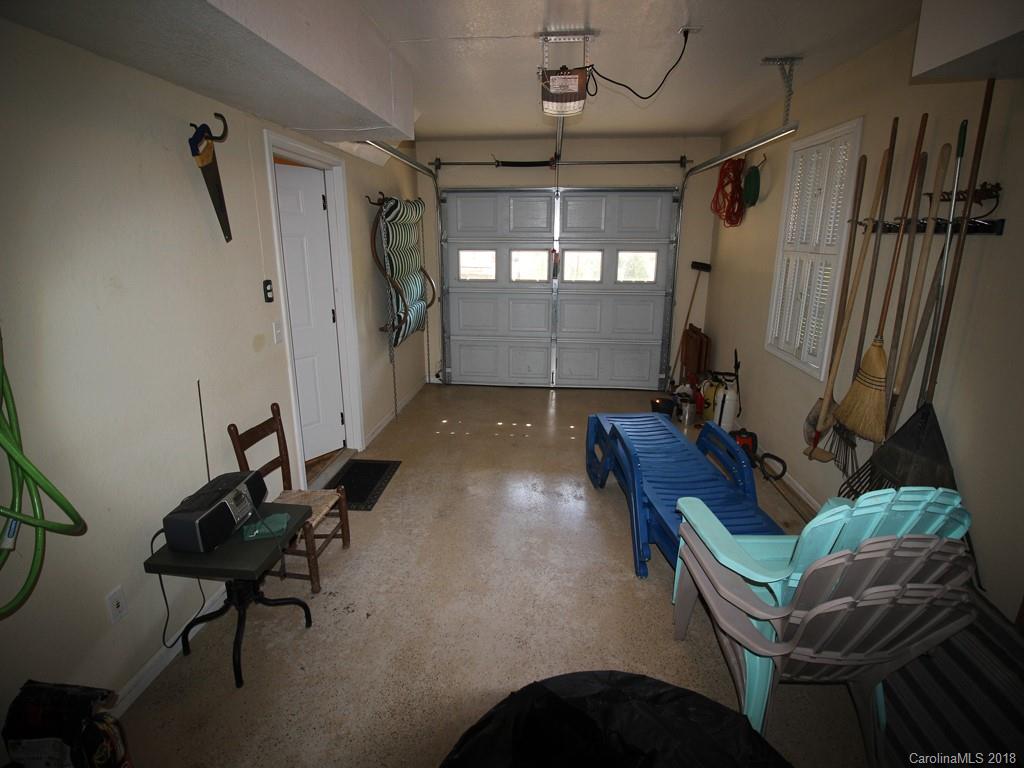 57 South Pinnacle Drive Burnsville NC 28714
