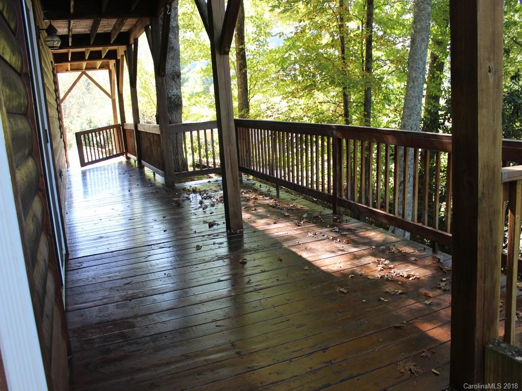 57 South Pinnacle Drive Burnsville NC 28714