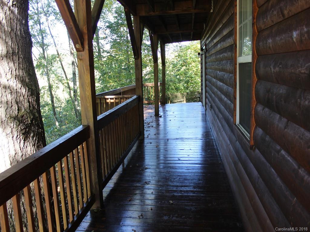 57 South Pinnacle Drive Burnsville NC 28714