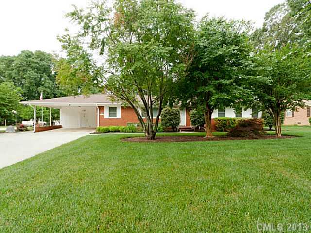 6003 Woodbridge Road Charlotte NC 28227