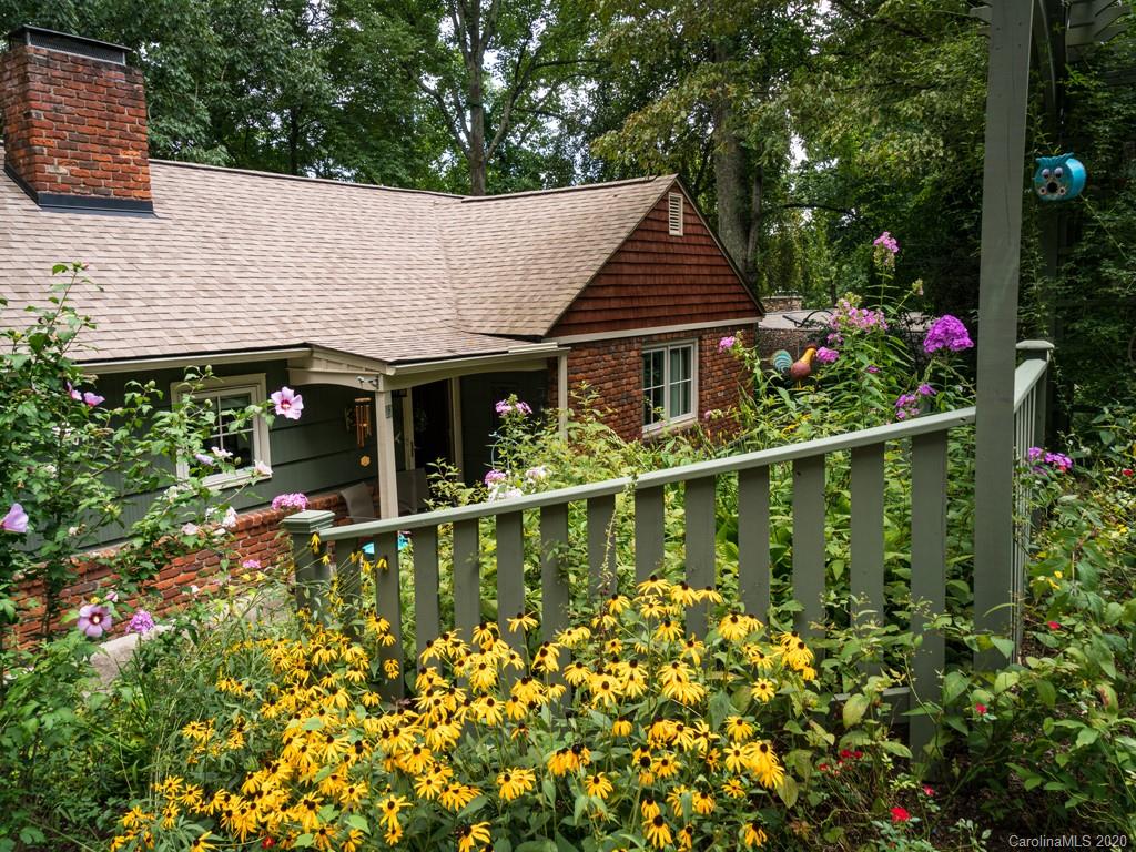 5 Plymouth Circle Asheville NC 28803
