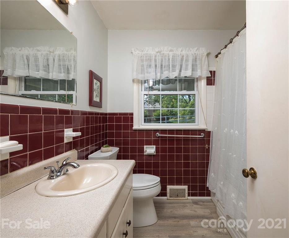 644 New Haw Creek Road Asheville NC 28805