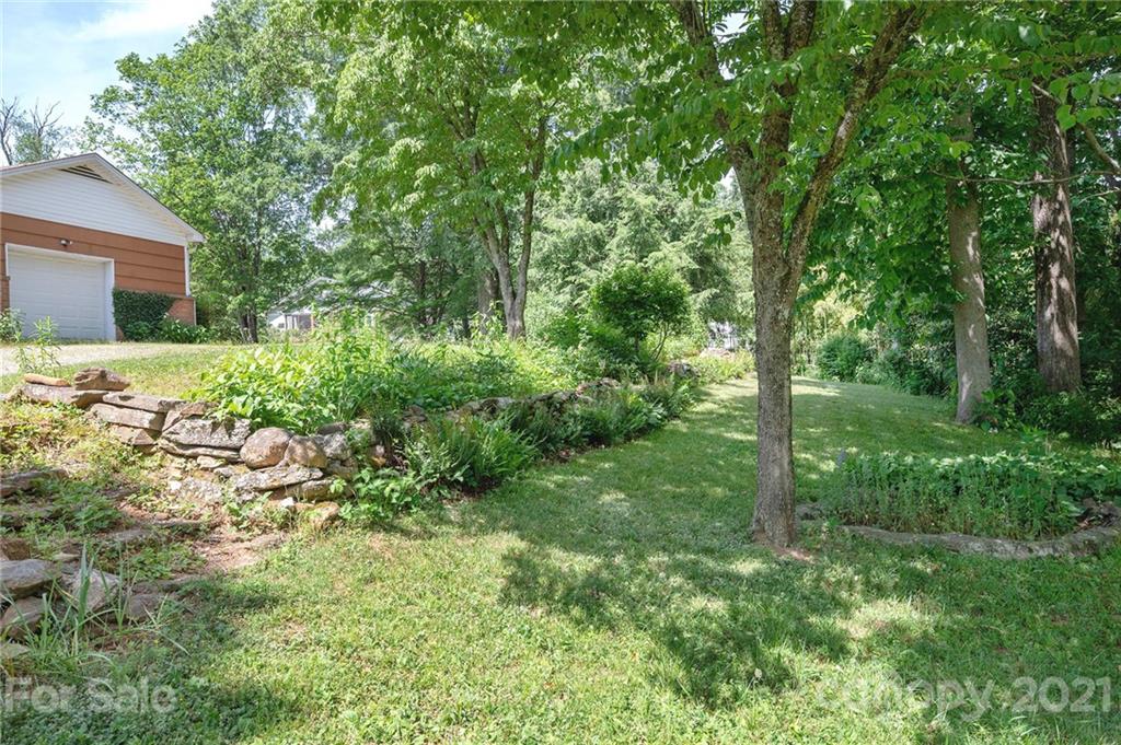 644 New Haw Creek Road Asheville NC 28805
