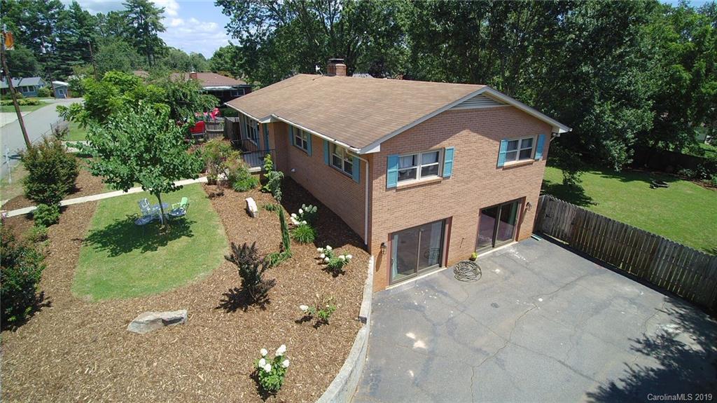 10 Lance Lane Asheville NC 28806