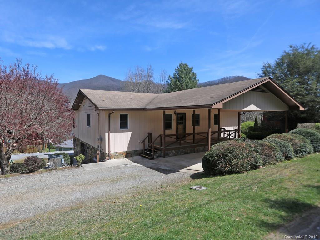 27 Gabriel Lane Maggie Valley NC 28751