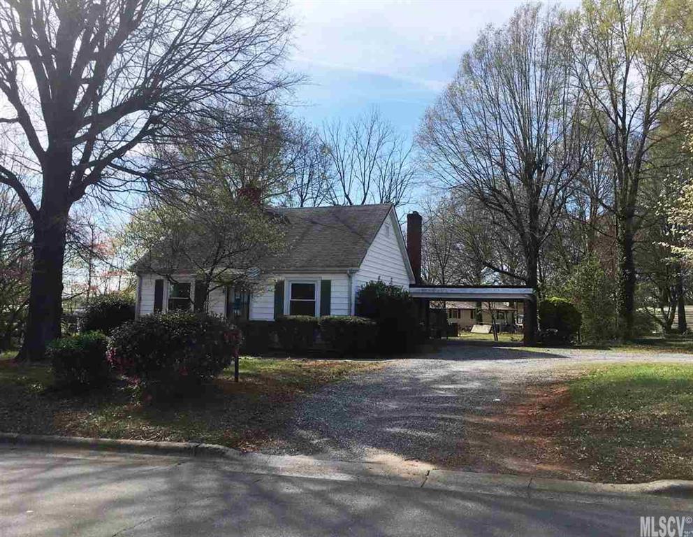 909 E 20th Street Newton NC 28658