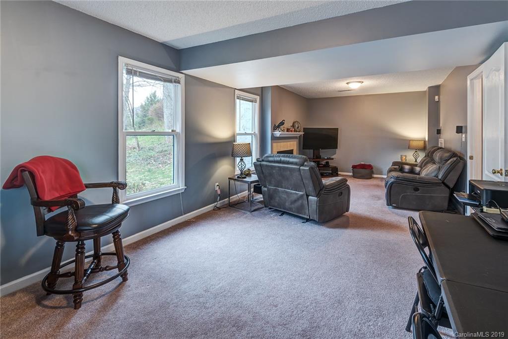 19 Pine Ridge Trail Arden NC 28704