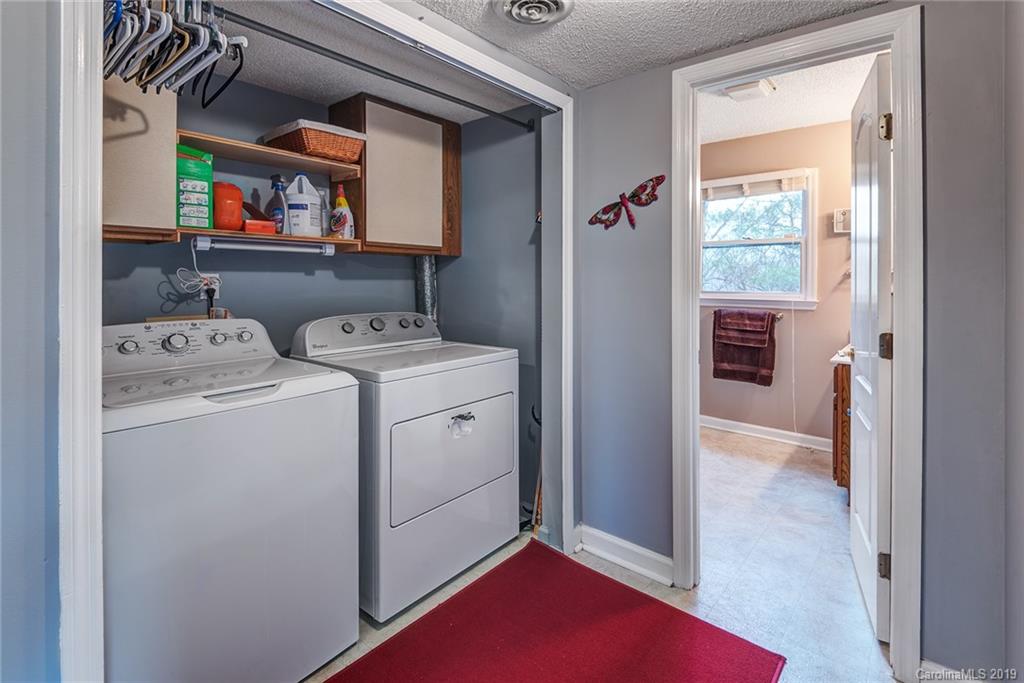 19 Pine Ridge Trail Arden NC 28704