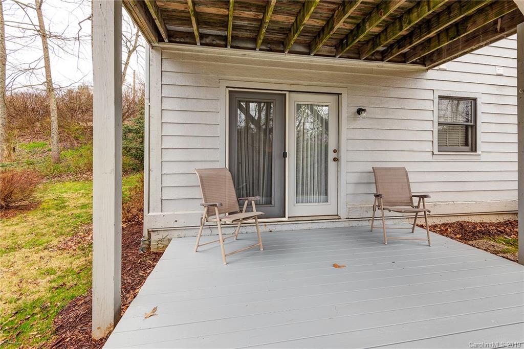 19 Pine Ridge Trail Arden NC 28704