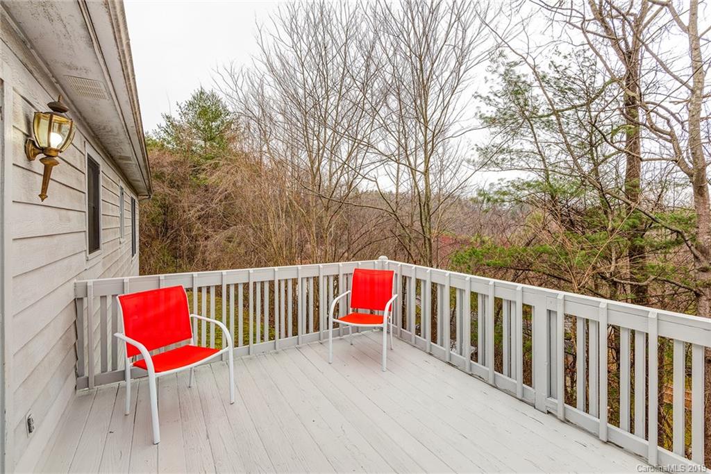 19 Pine Ridge Trail Arden NC 28704