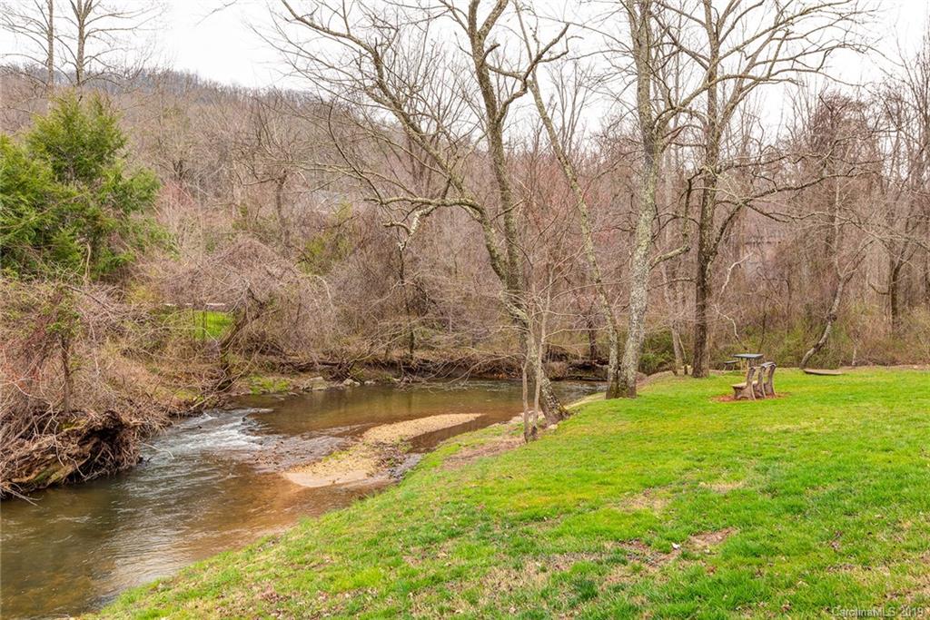 19 Pine Ridge Trail Arden NC 28704