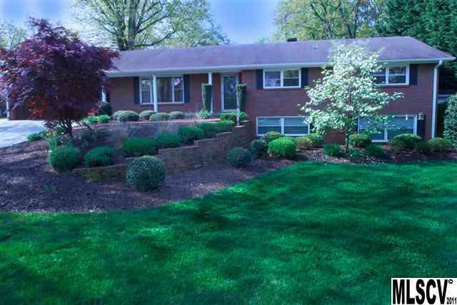 1021 15th Avenue NW Hickory NC 28601