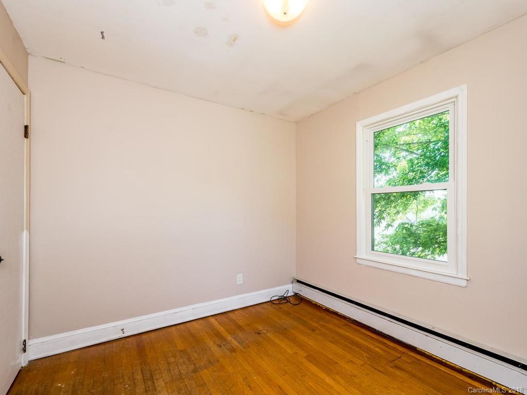 6 W Raleigh Road Asheville NC 28803