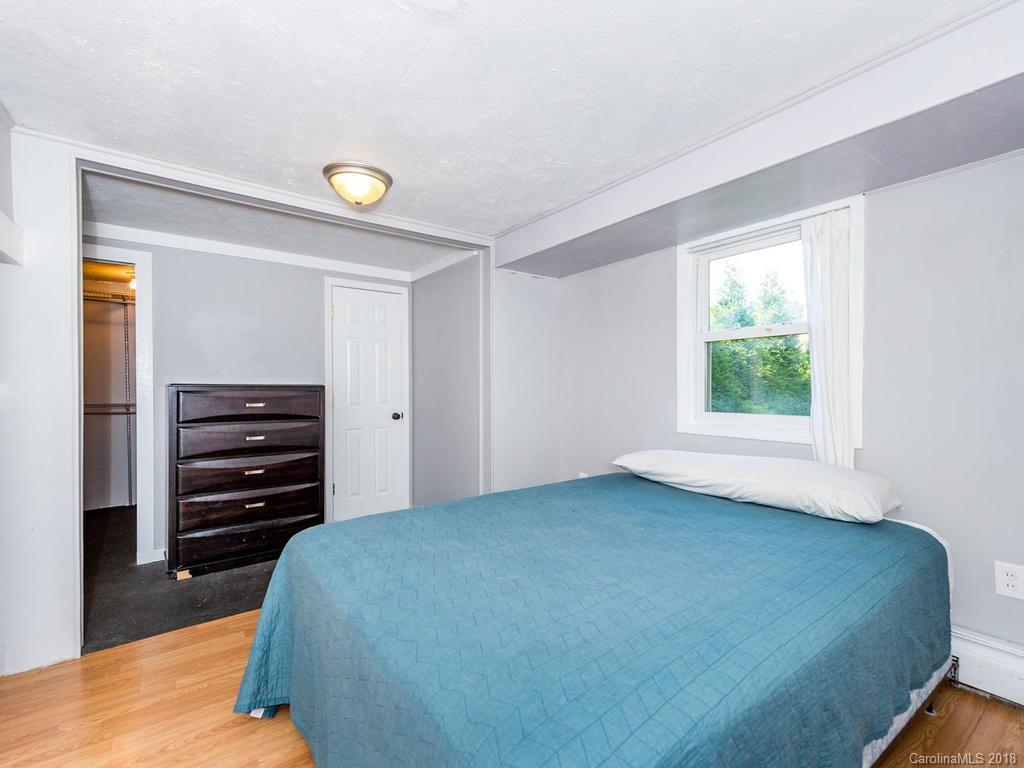 6 W Raleigh Road Asheville NC 28803