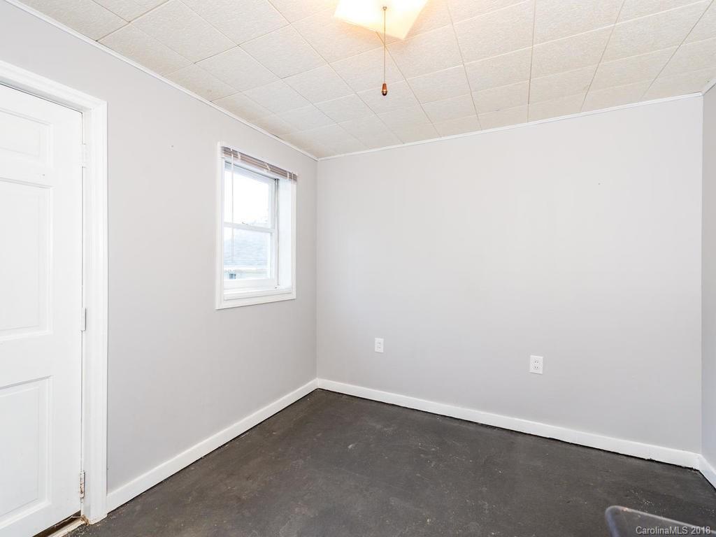 6 W Raleigh Road Asheville NC 28803