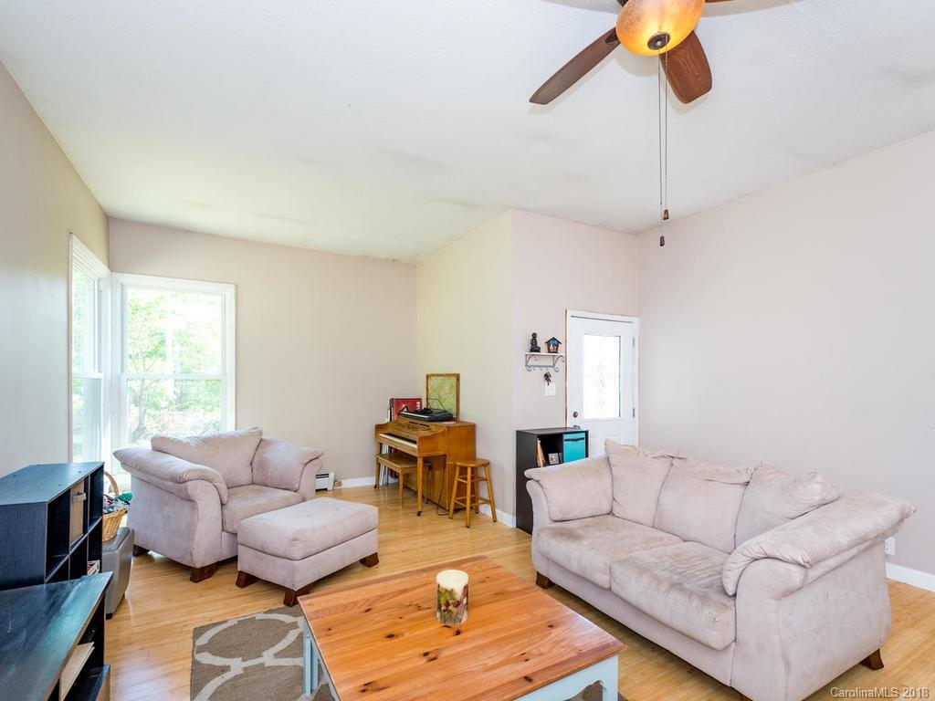 6 W Raleigh Road Asheville NC 28803