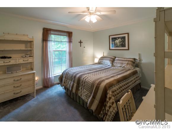 8 Hoopers Forest Drive Fletcher NC 28732