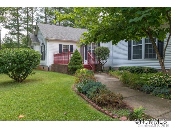 8 Hoopers Forest Drive Fletcher NC 28732