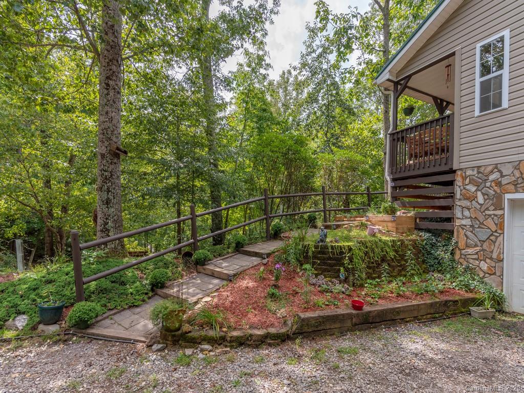 46 Michelle Lane Leicester NC 28748