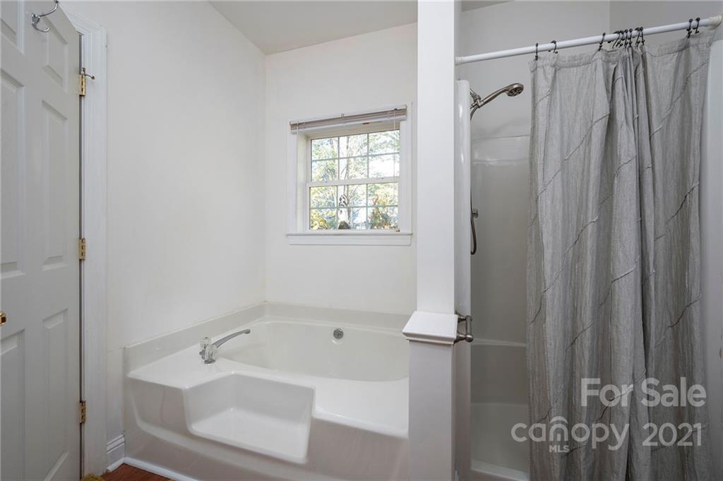 37 Poplar Creek Drive Asheville NC 28805